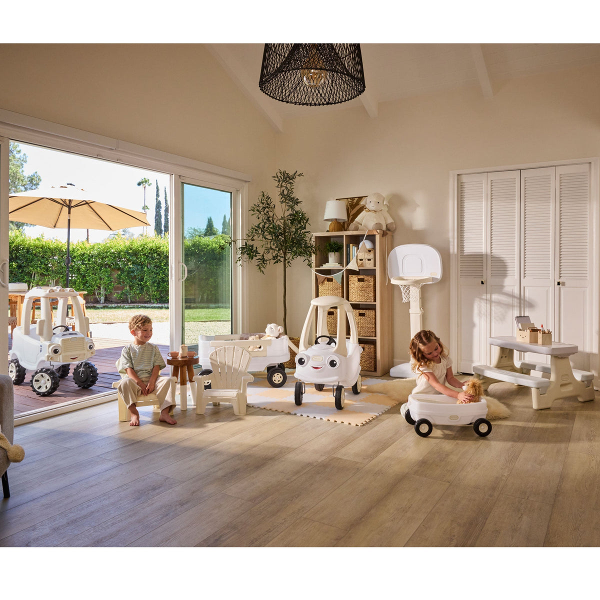 Cloud Collection™ Jr. Explorer Wagon - White